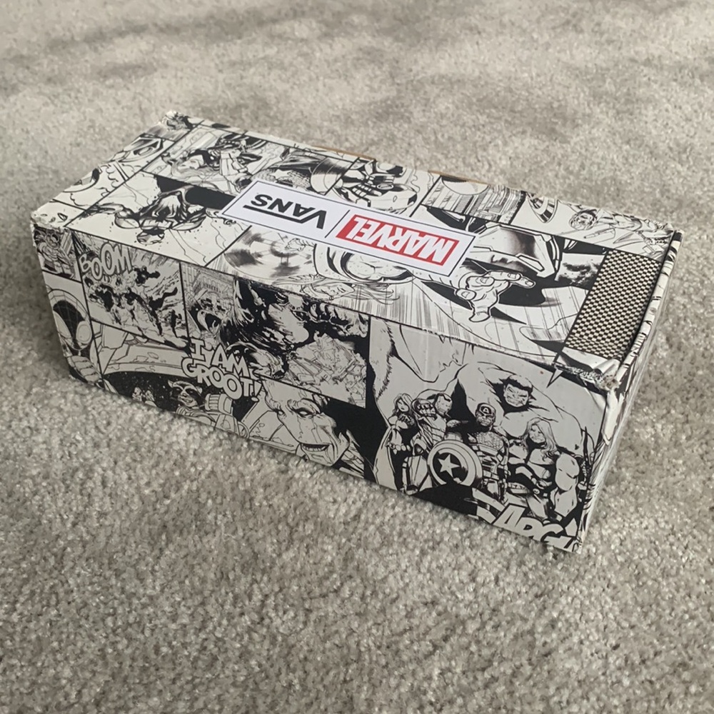 Marvel Vans Size 11 - Picture 6 of 6